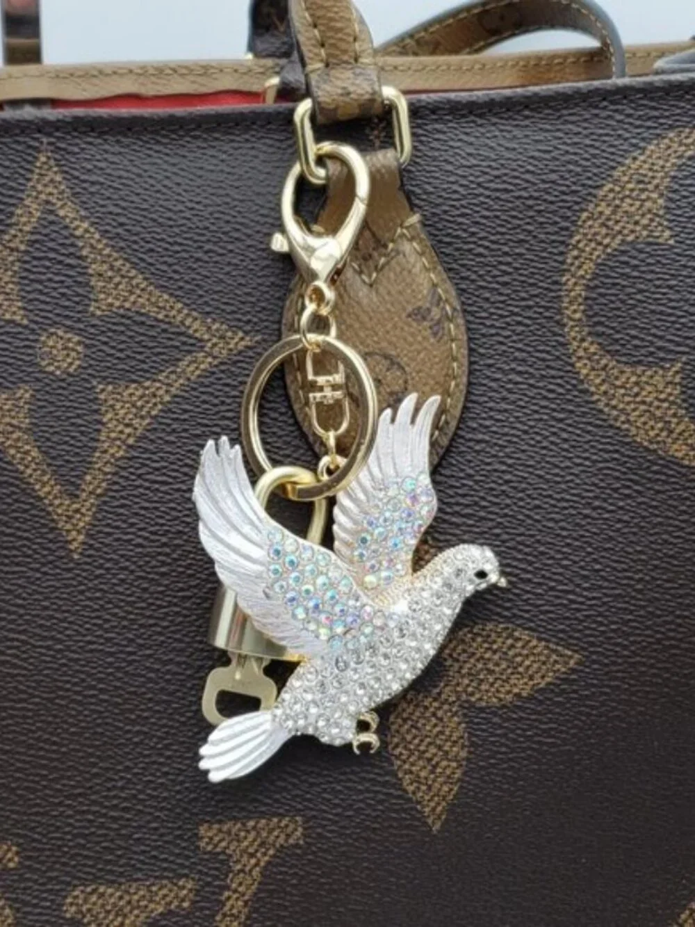 LV Gold Padlock & Key 🔒 Authentic Louis Vuitton Bag Unbranded Dove Charm